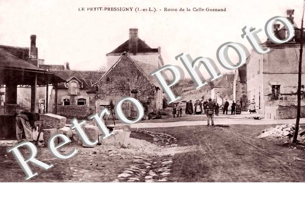 route de la Celle-Guenand
