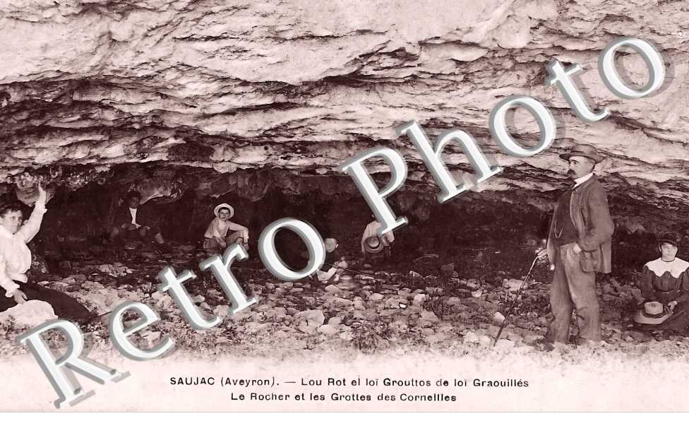 Le rocher et les grottes des Corneilles
