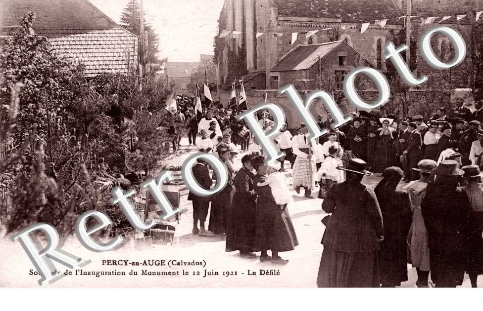 souvenir de l'inauguration du monument le 12 juin 1921