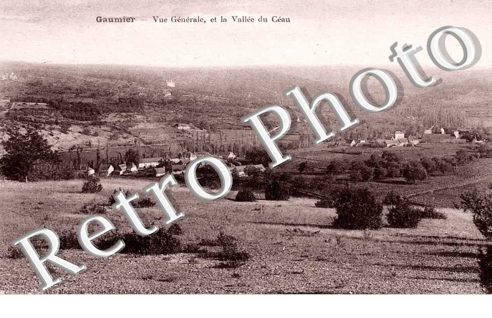 Gaumier. Vue générale et la vallée du Céau