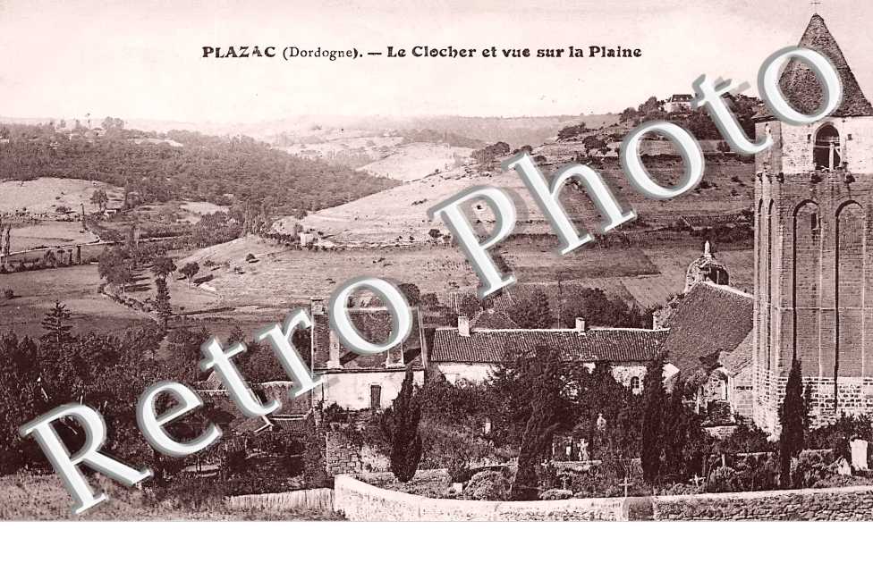 Le Clocher et vue sur la plaine
