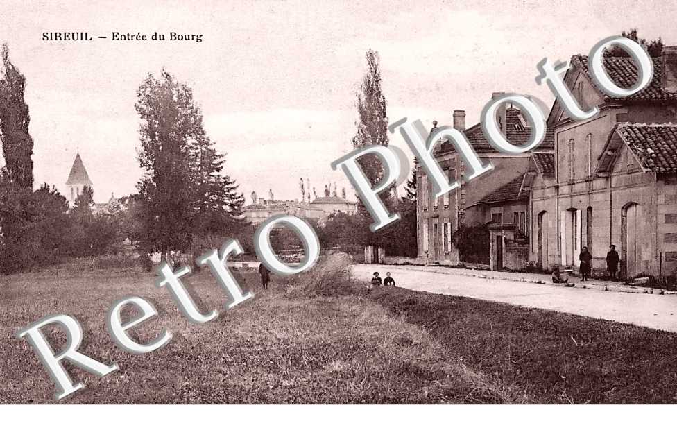 entrée du bourg  