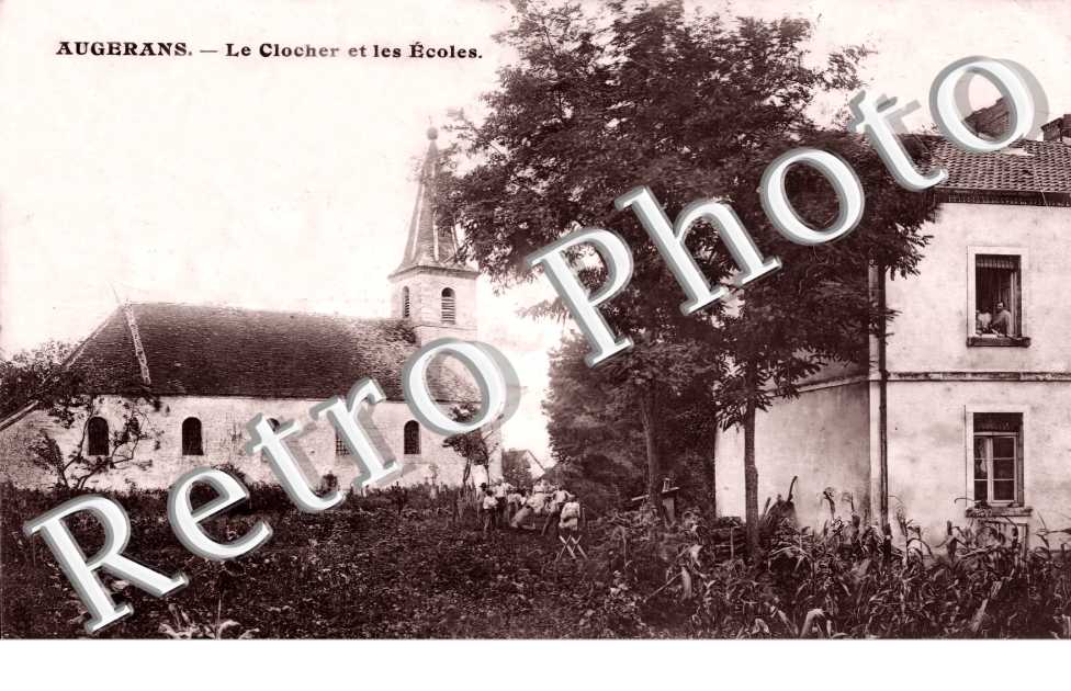 le clocher et les écoles