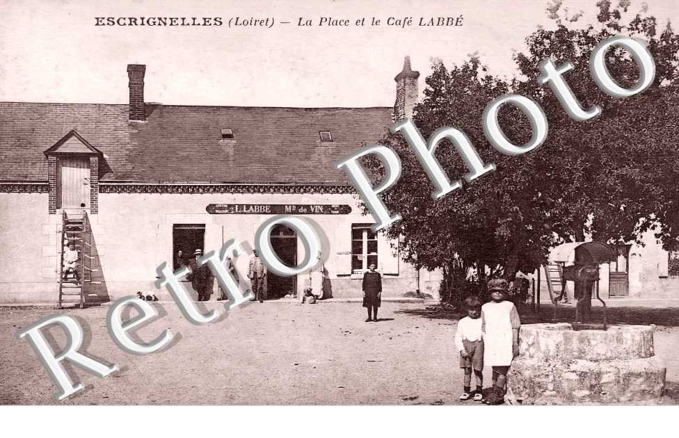 la Place et le café Labbé