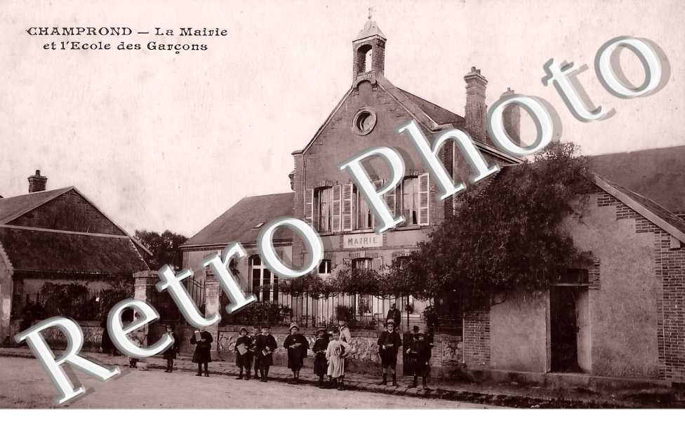 la mairie et l'école des garçons
