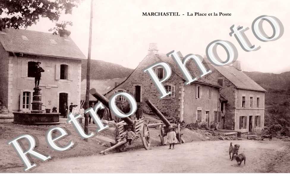 la place et la Poste