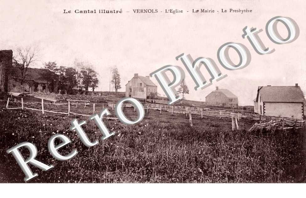 l'église, la mairie, le presbytère