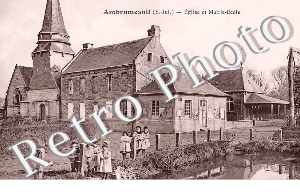 église et mairie-école