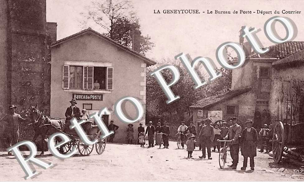 le bureau de poste. Départ du courrier