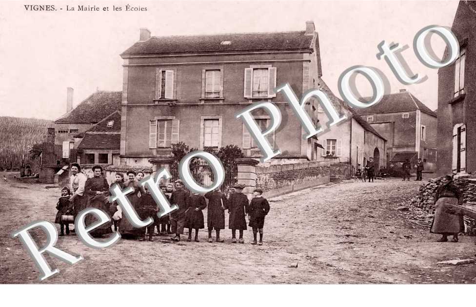 la mairie et les écoles