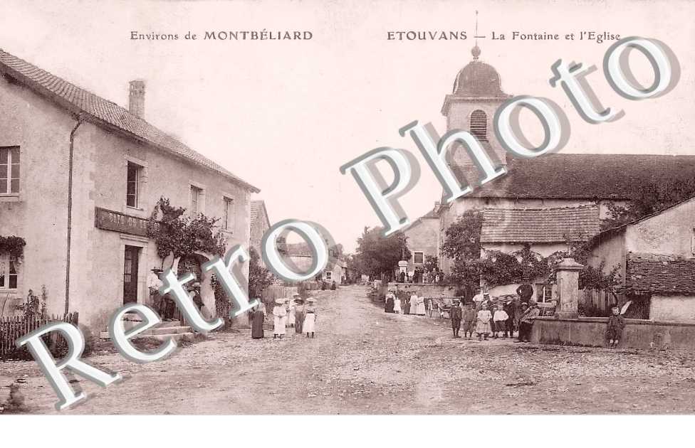 la fontaine et l'église