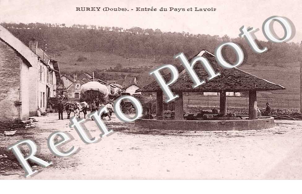 entrée du pays et lavoir