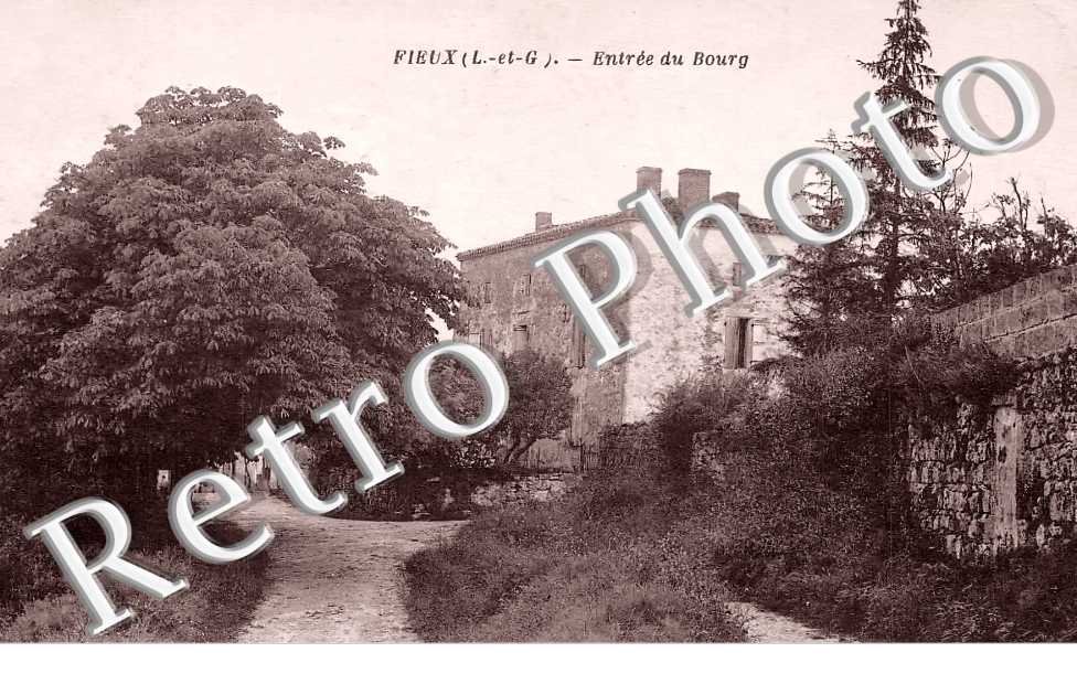 entrée du bourg