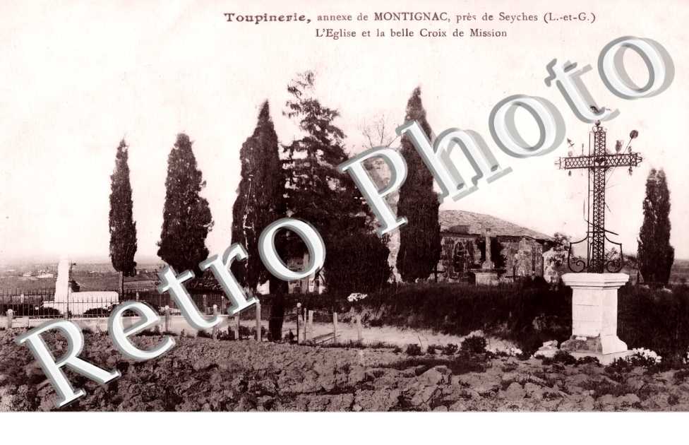 l'église et la belle croix de mission