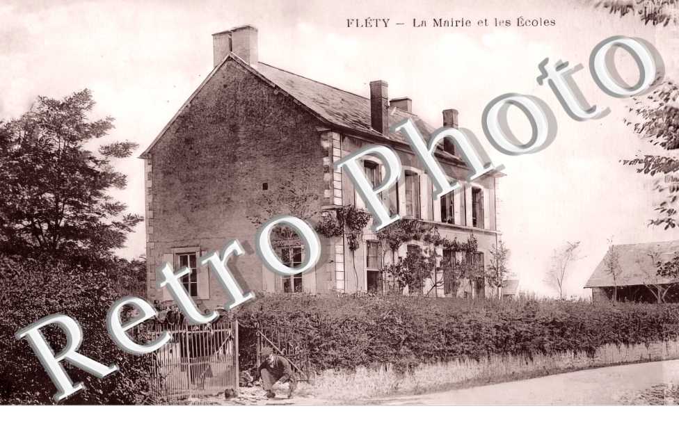 la mairie et les écoles