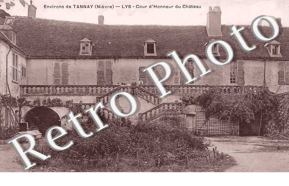 cour d'honneur du château