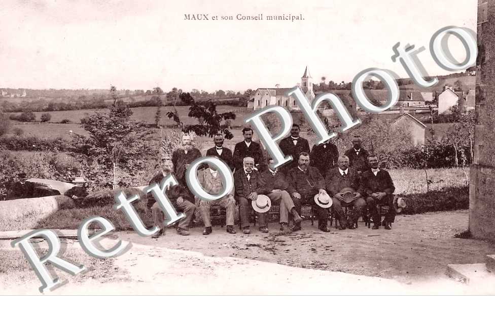 Maux et son conseil municipal