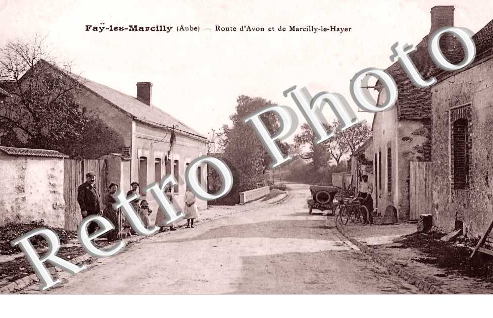 route d'Avon et de Marcilly-le-Hayer