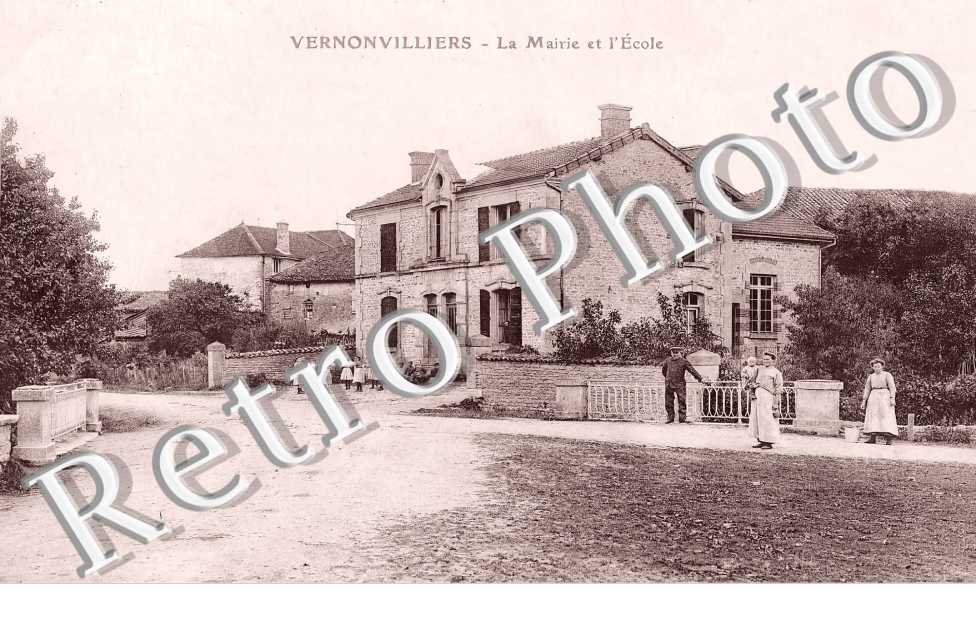 la mairie et l'école