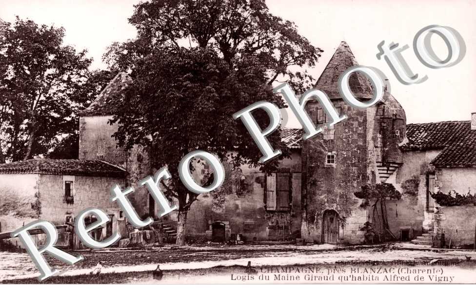Logis du maine Giraud qu'habita Alfred de Vigny