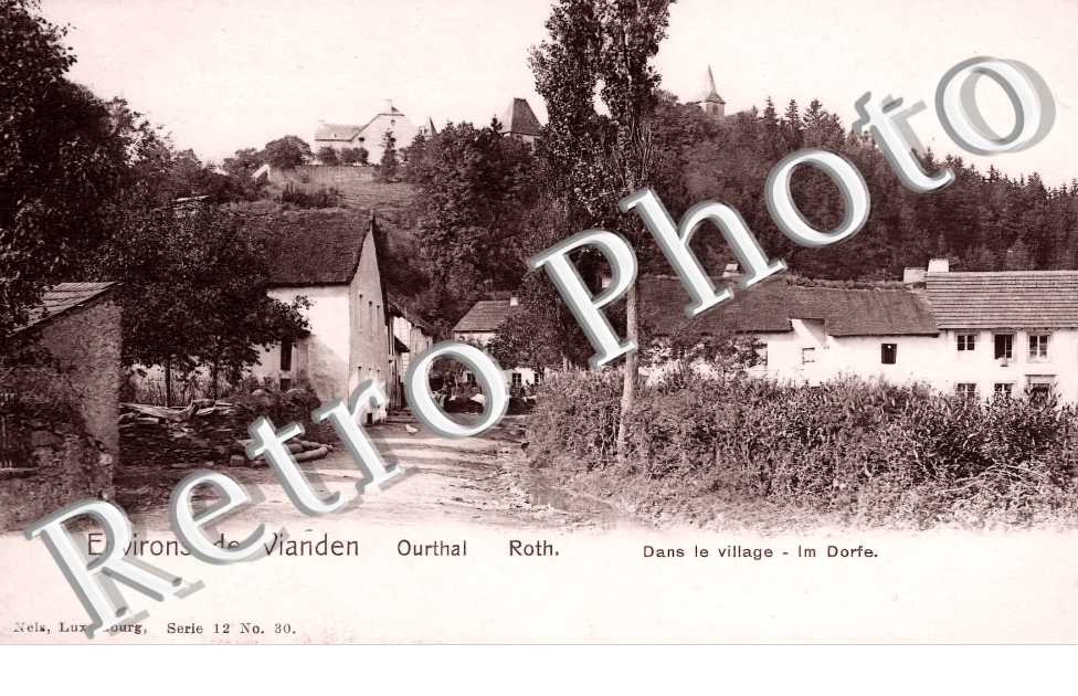 DANS LE VILLAGE