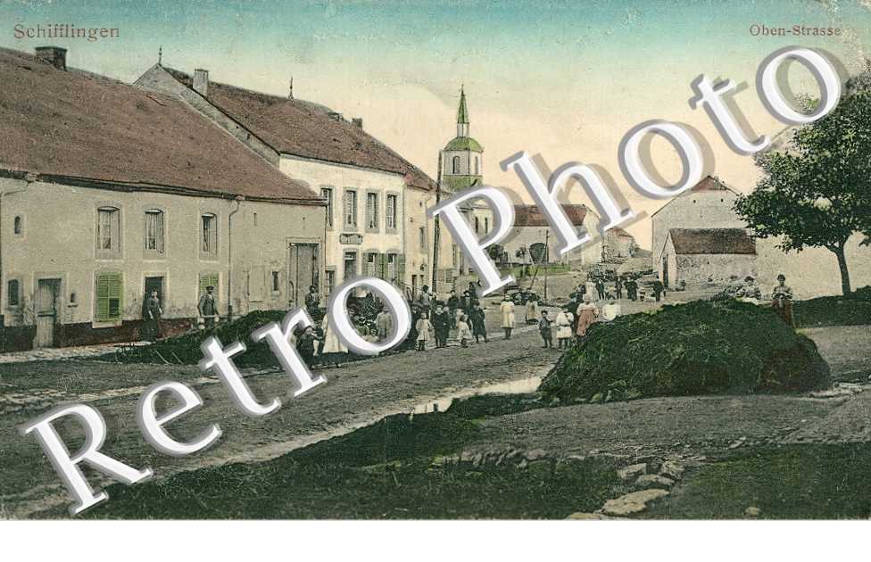 Oben Strasse