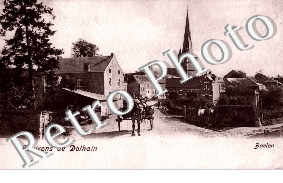 l'entrée du bourg