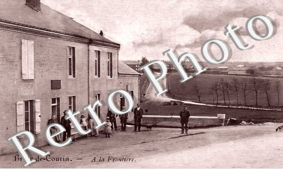A la frontière