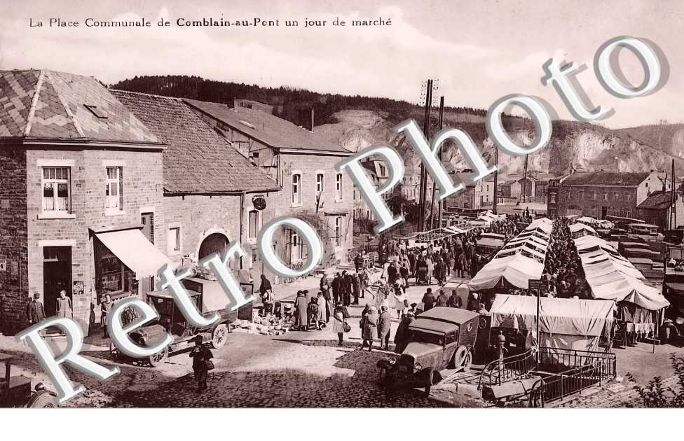 la place communale un jour de marché
