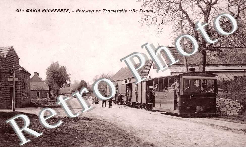 Ste Maria Hoorebeke. Heirweg en Tramstatie " De Zwaan "