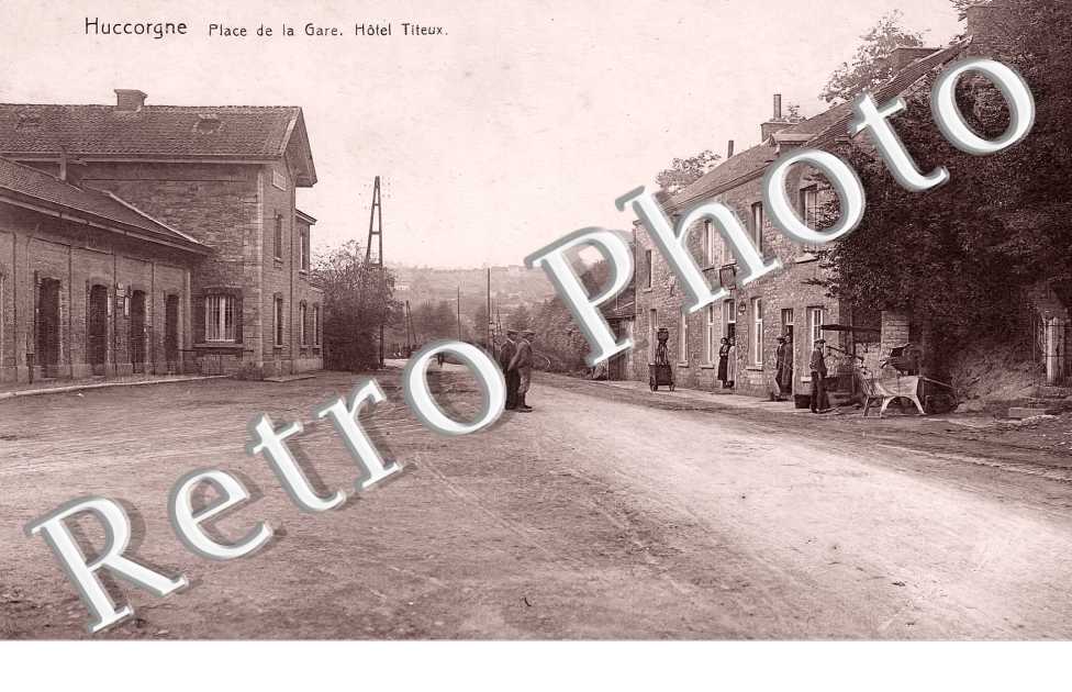 place de la gare. Hôtel Titeux