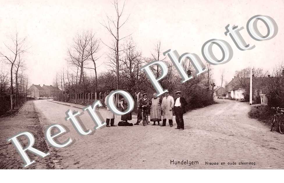 Hundelgem. Nieuwe en oude steenweg