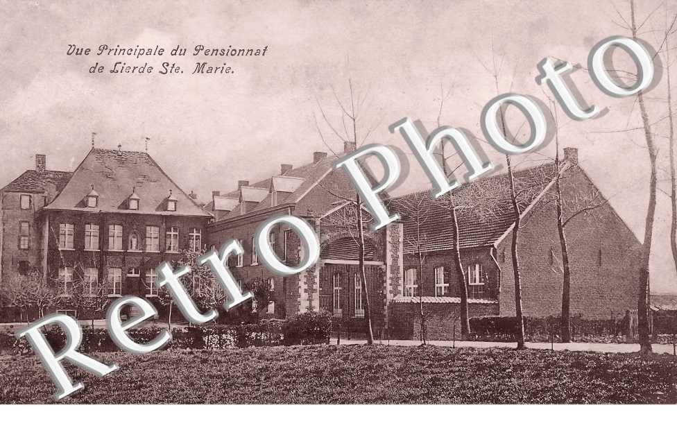 vue principale du Pensionnat de Lierde Sainte Marie