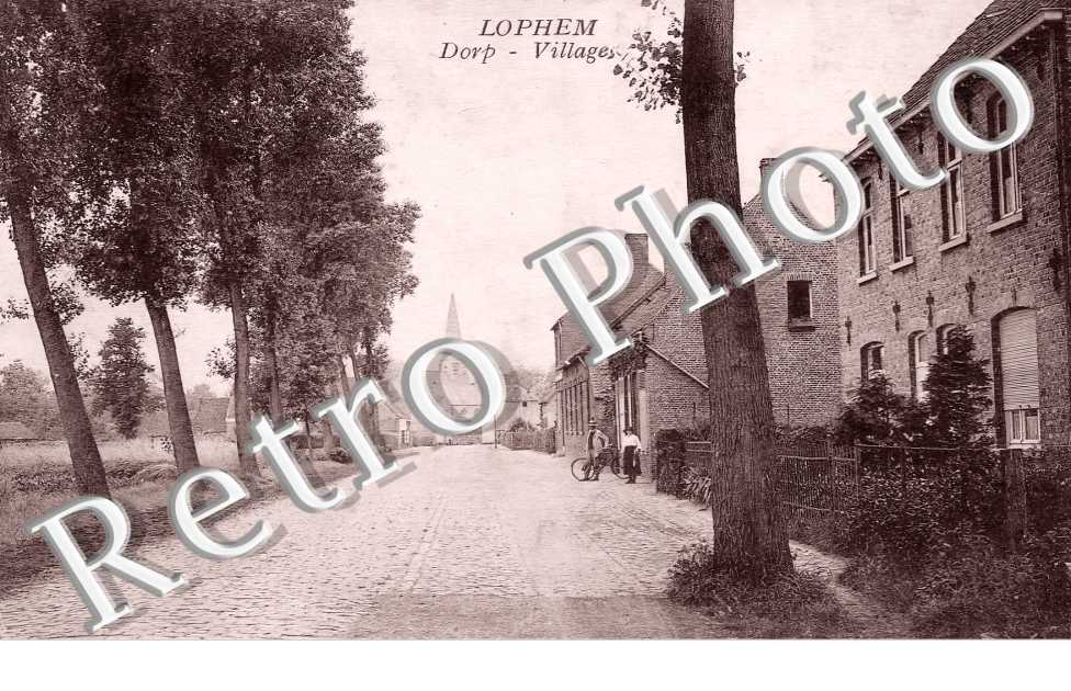 Lophem Village