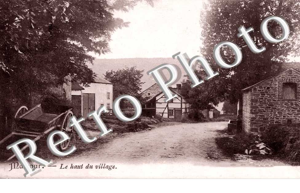 Le haut du village.