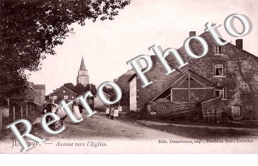 avenue vers l'église