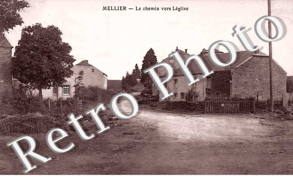 le chamin vers l'église