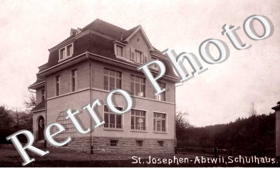 St. Josephen-Abtwil, Schulhaus