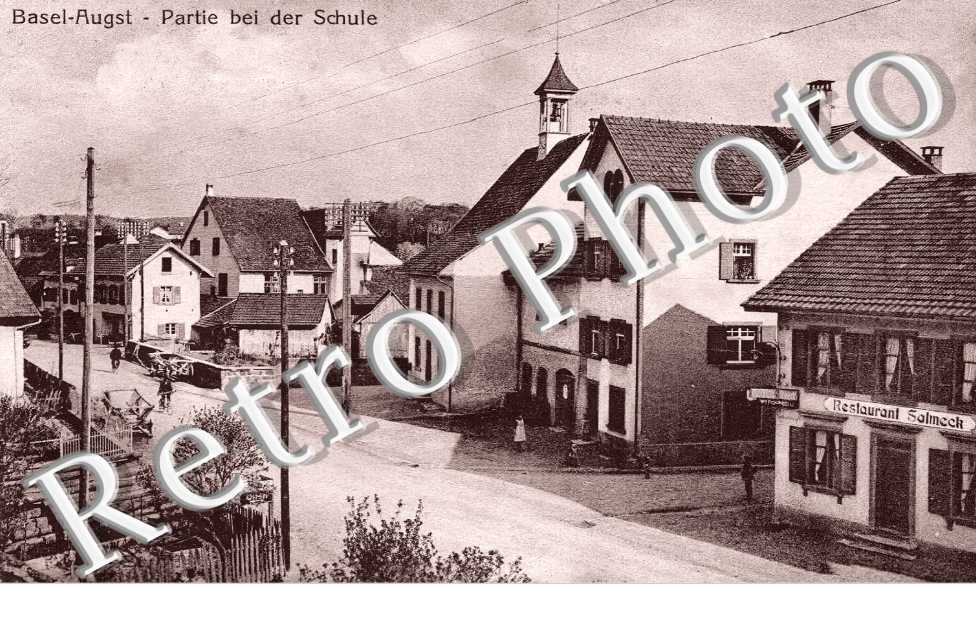 Basel-Augst. Partie bei der Schule