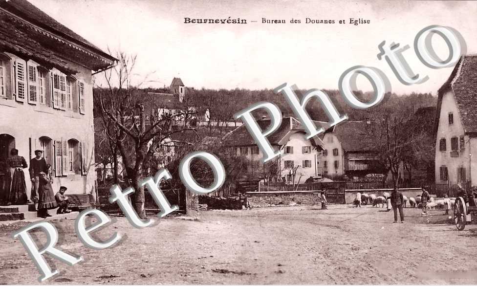 bureau des douanes et église