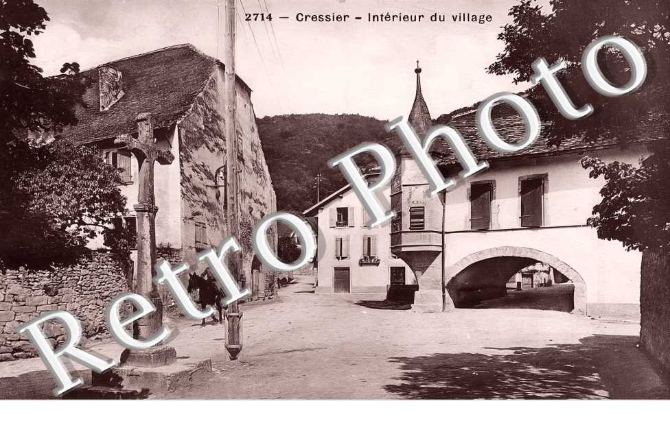 Intérieur du village