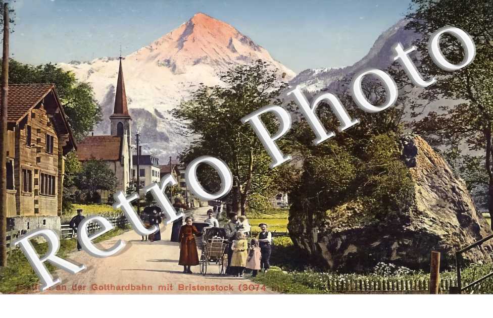 Erstfeld an der Gotthardbahn mit Bristenstock