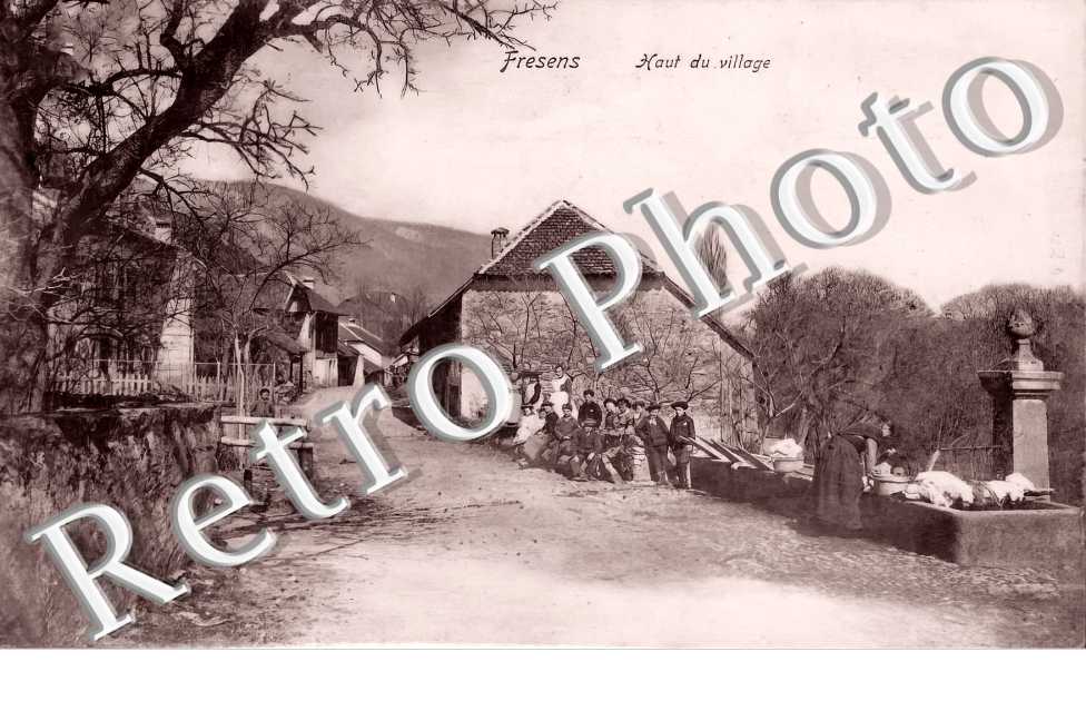 Haut du village
