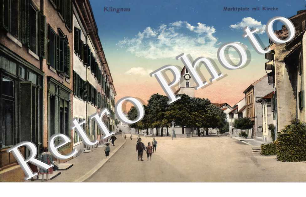 marktplatz mit Kirche