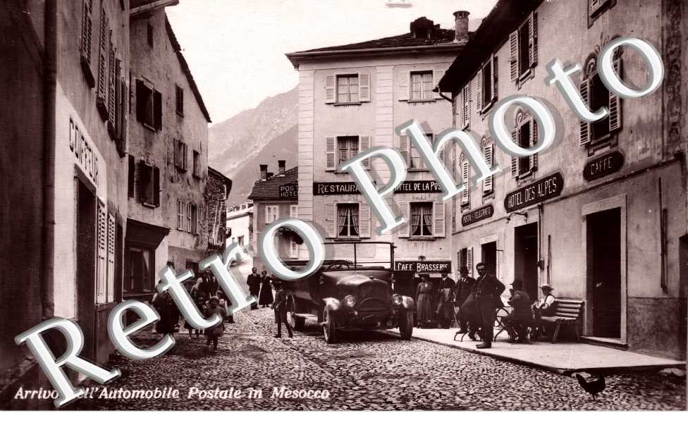 arrivo dell'automobile postale. Hôtel des Alpes