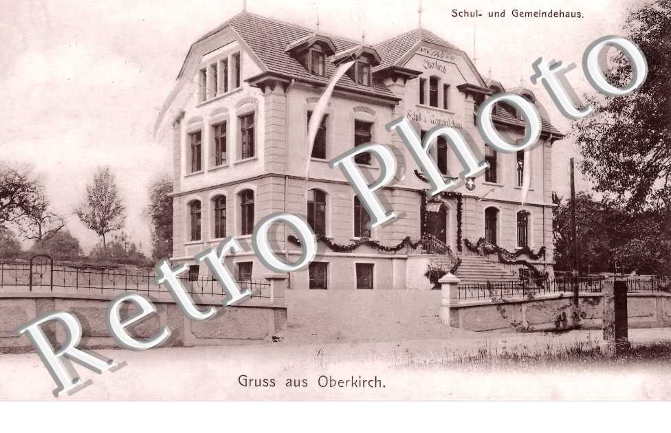 Schul und Gemeindehaus