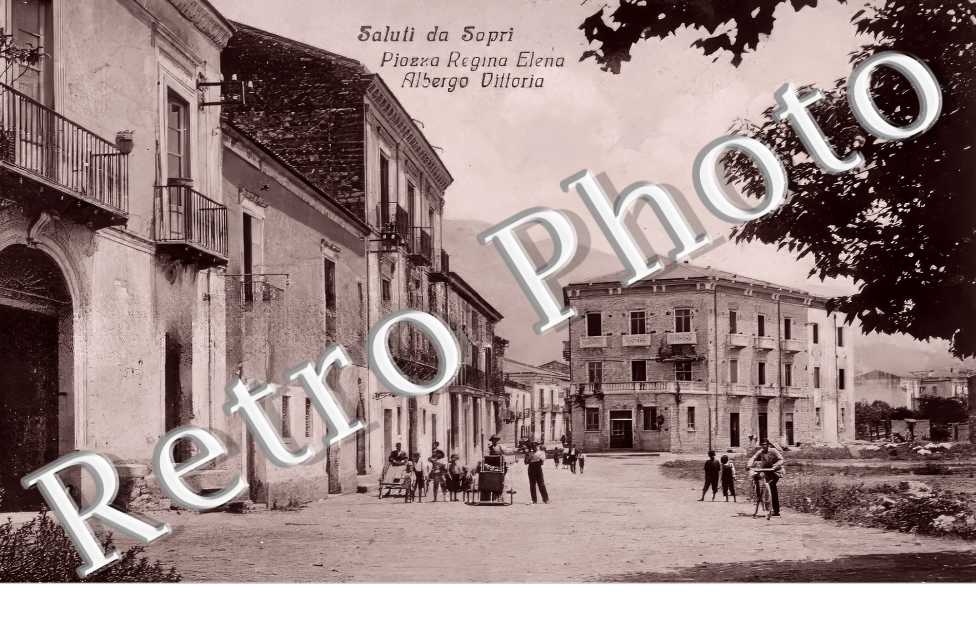 piazza Regina Elena Albergo Vittoria