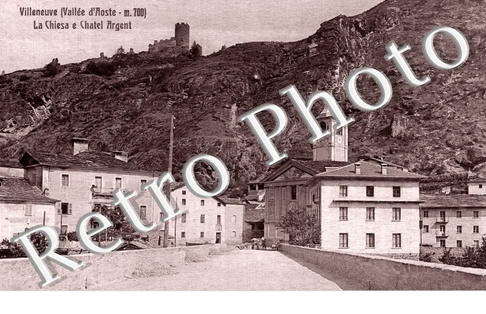 la chiesa e Chatel Argent