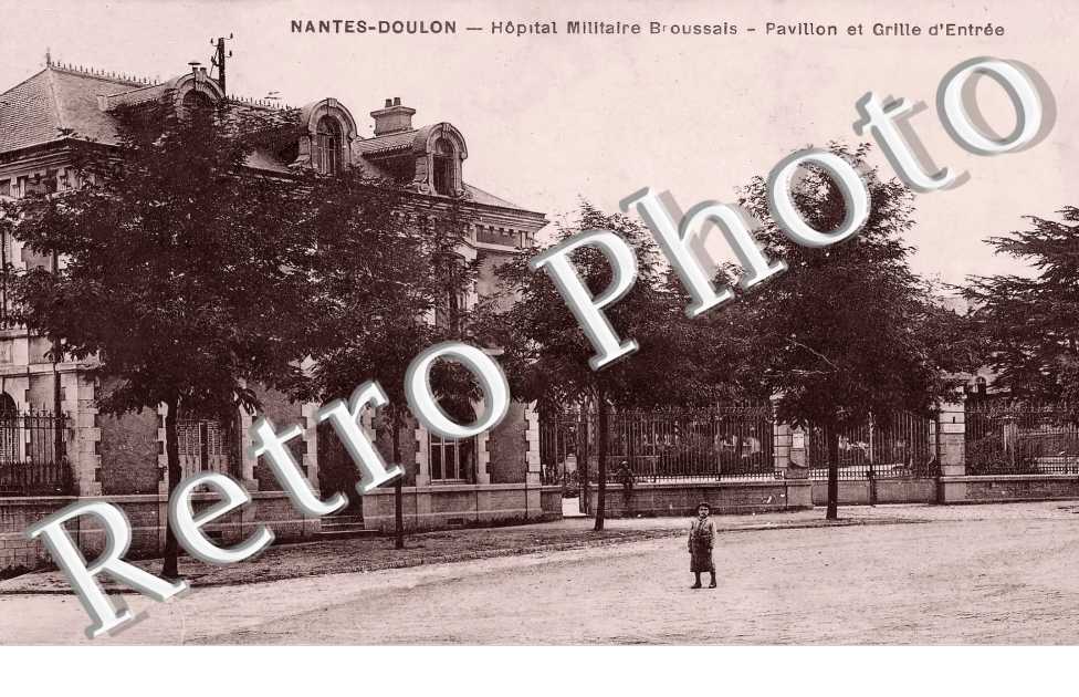 Doulon. Hôpital militaire Broussais. Pavillon et Grille d'entrée. (BROUSSAIS)