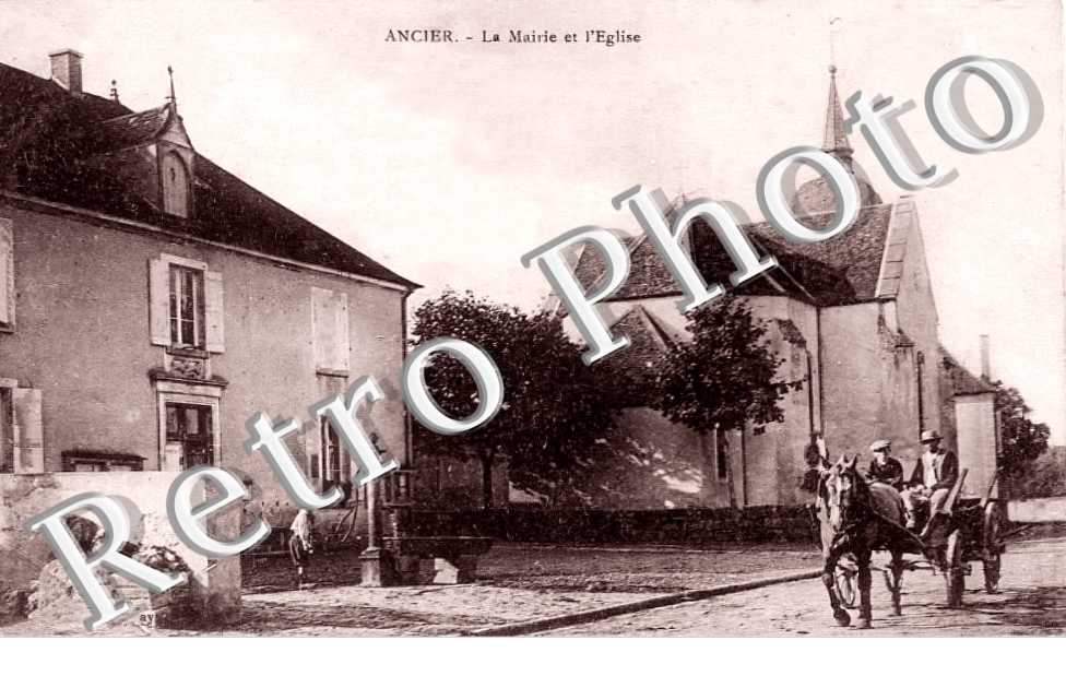 la mairie et l'église